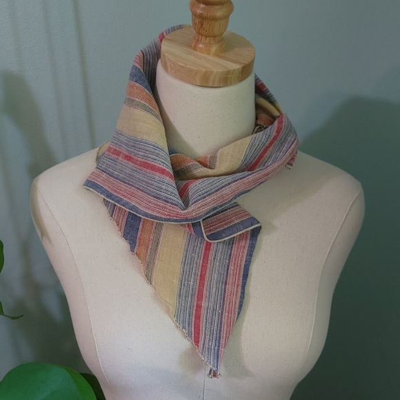 Vintage Scalloped Boho Scarf Handkerchief - Picture 4 of 7